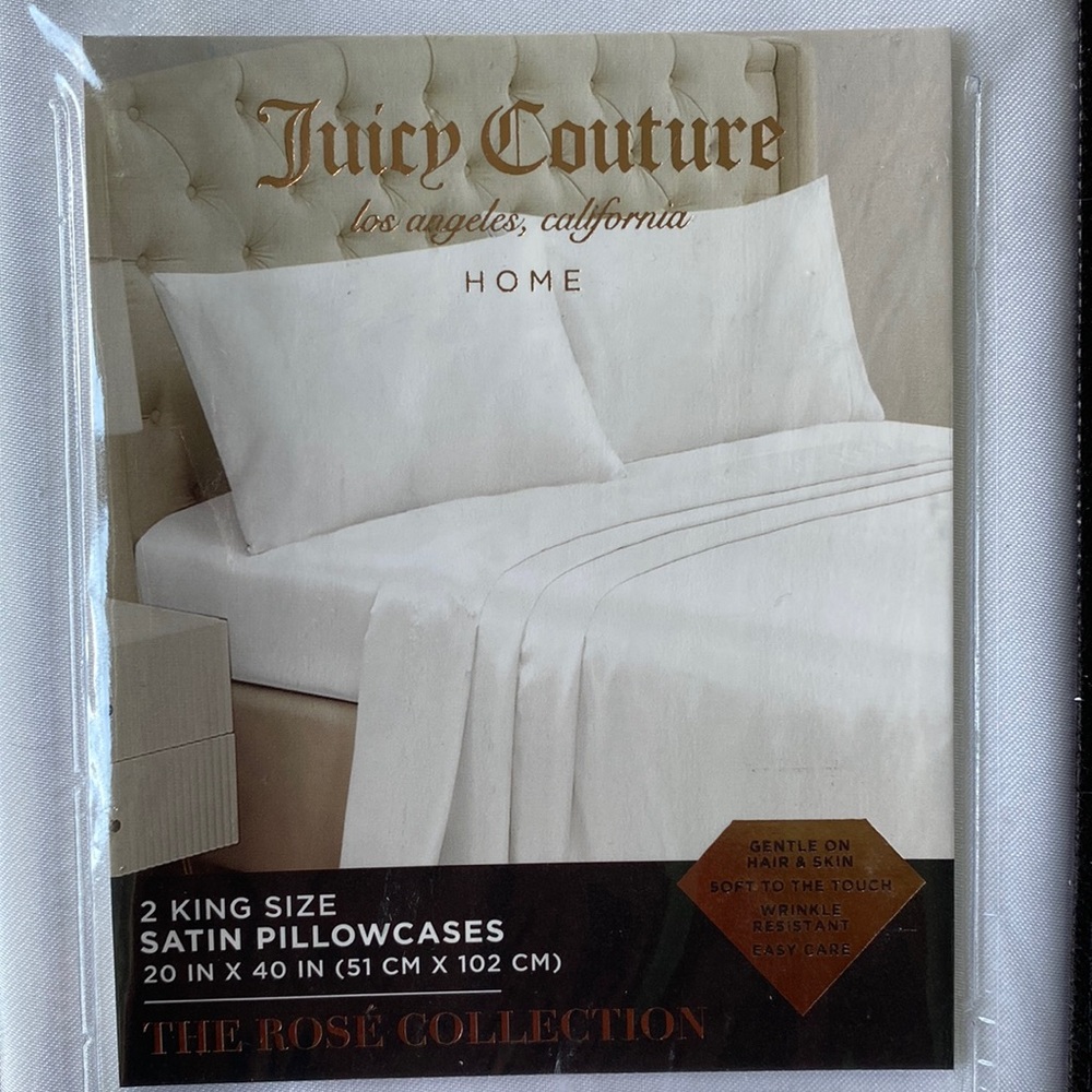 🤍Juicy Couture Set of 2 King Size Satin Pillowcases